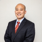 Dr. Yuen-Jong Liu plastic surgeon